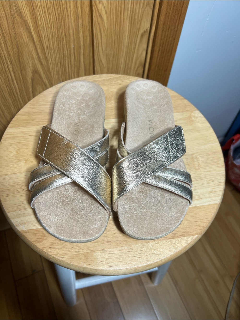Vionic Metallic Gold Crossband Slide Sandals - Women